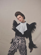 Load image into Gallery viewer, Mei Feathers Shirt