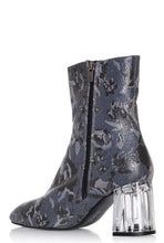 Load image into Gallery viewer, Waterproof Ariel Boots
