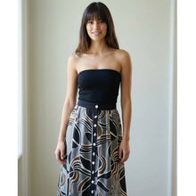 Load image into Gallery viewer, Black Tera Skirt