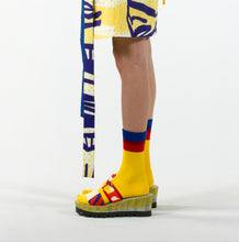 Load image into Gallery viewer, Tutti Tropic Platform Sandals